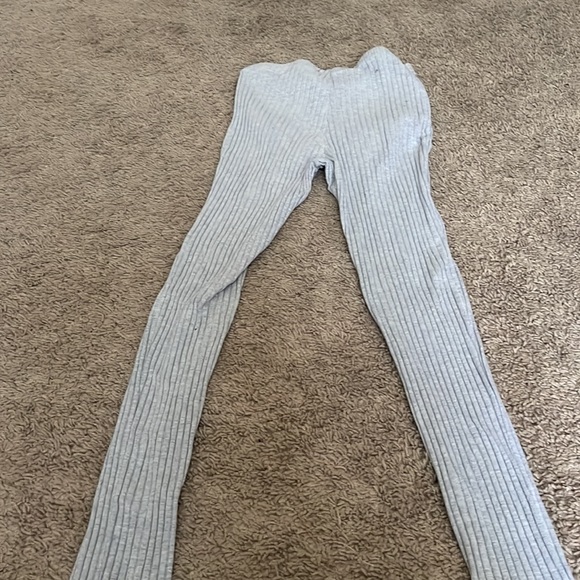 This cute set I was only able to wear once it no longer fits me I wish it did:( - Picture 3 of 4